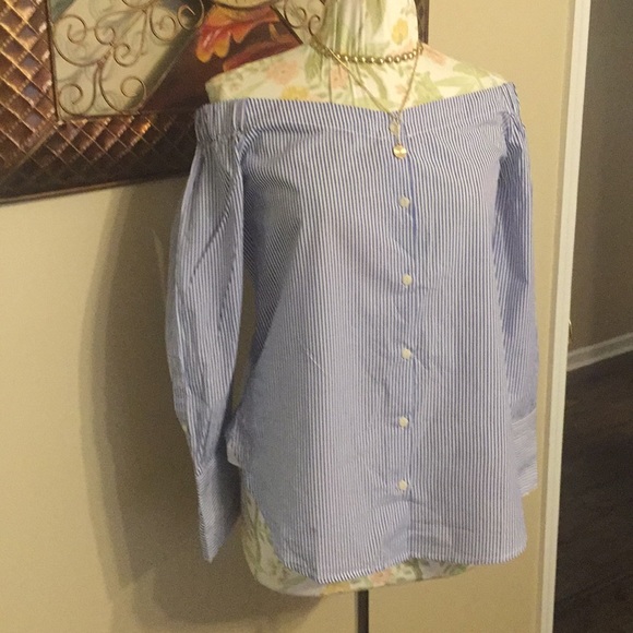 Stitcn and Knot Tops - Cute Off the shoulder button down top